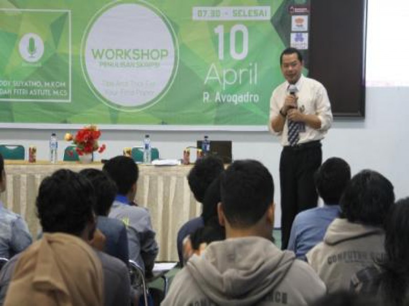 Program Studi Ilmu Komputer Gelar Workshop Penulisan Skripsi